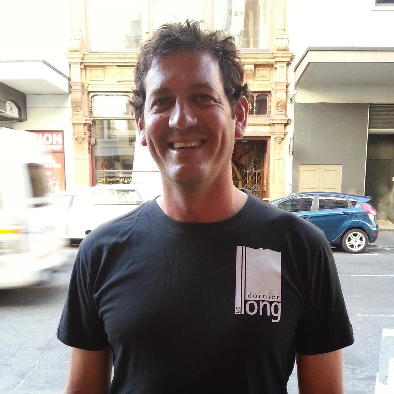 Theuns Bell
